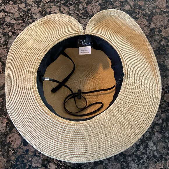 Summer brimmed hat - Picture 3 of 3